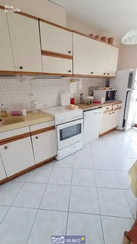 Appartement t3, parking, cave, possibilite garage 83160 la valette - photo 3