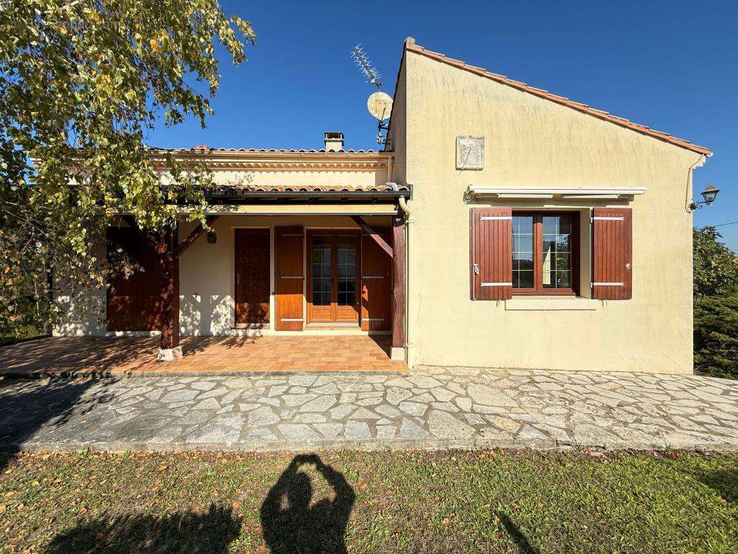 Maison à VAUX-SUR-MER