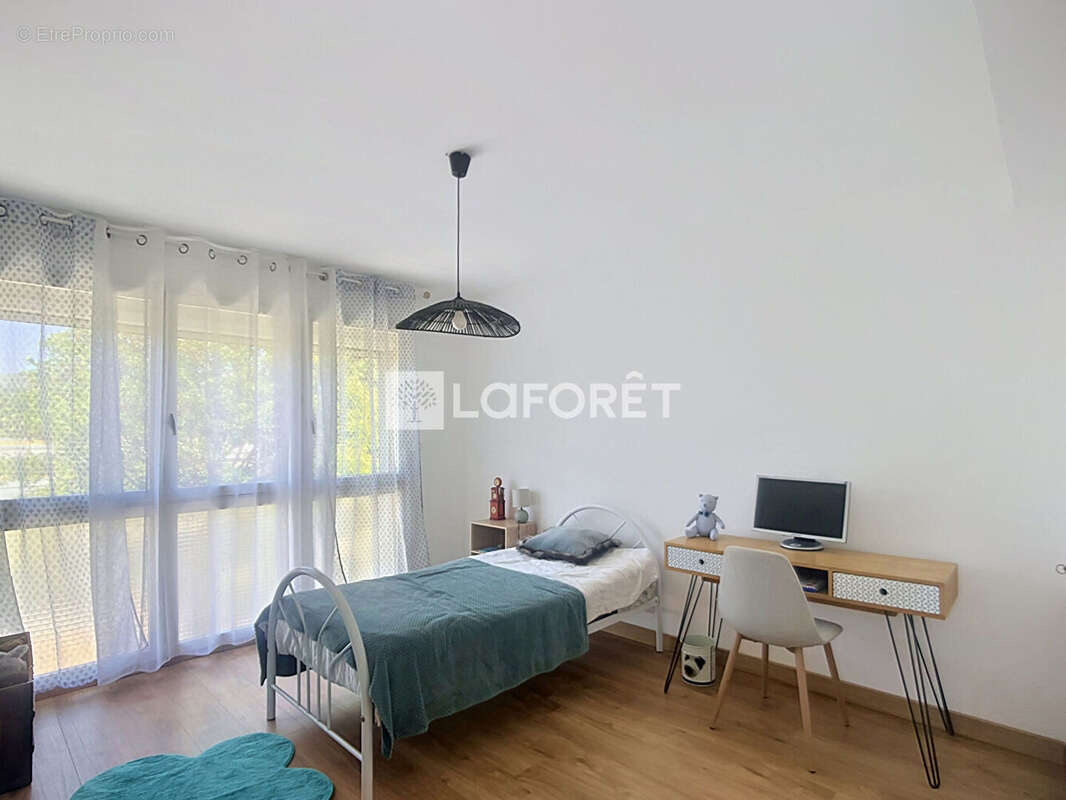 Maison Aubagne 4 pièce(s) 92.21 m2 - photo 9