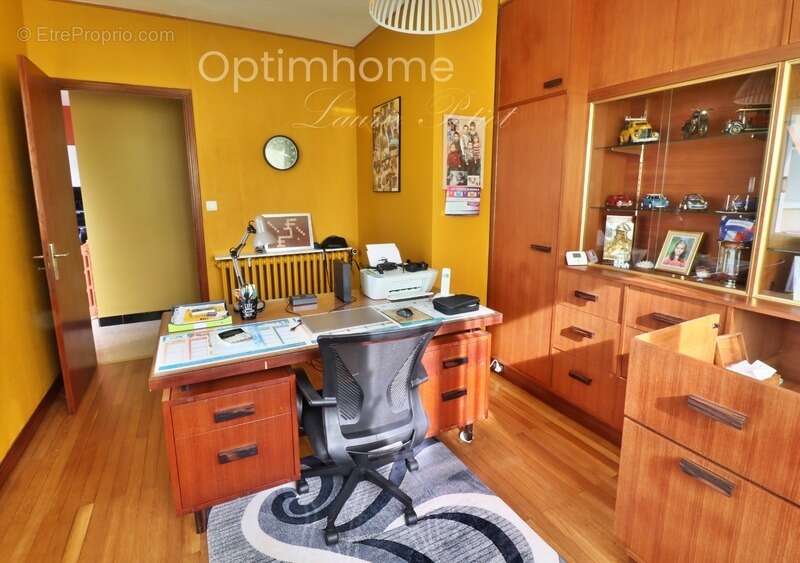 Coup de cœur - Rare à la vente ! Magnifique maison contemporaine de 225 m² avec vue sur le château - photo 16