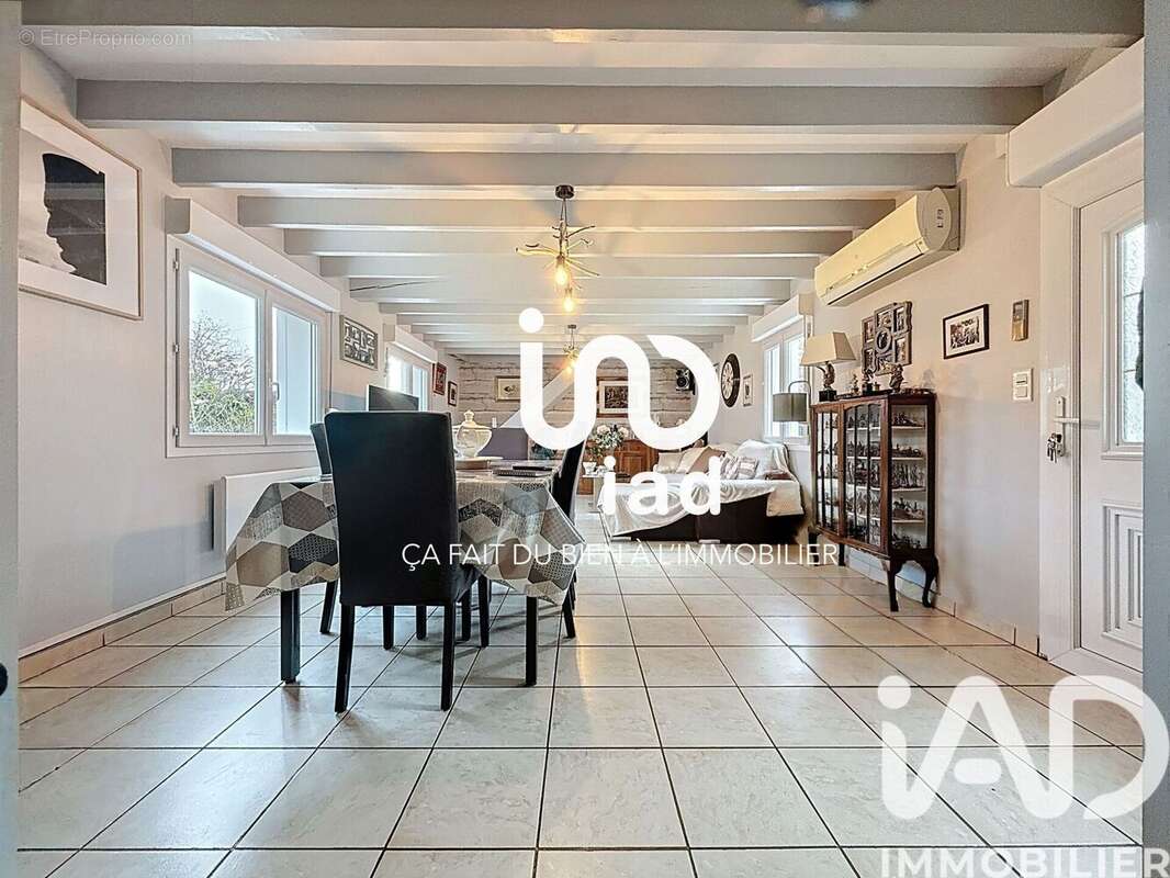 Photo 2 - Maison à RETY