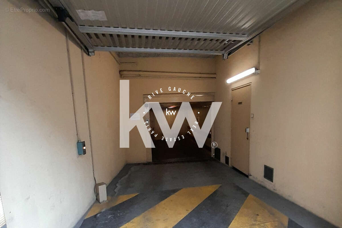 Parking à vendre à Paris-15e (75015) - photo 4