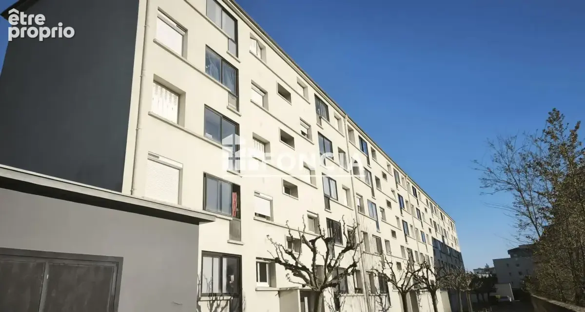 T3 de 60,85 m² avec vue dégagée - Quartier recherché proche commodités - photo 8