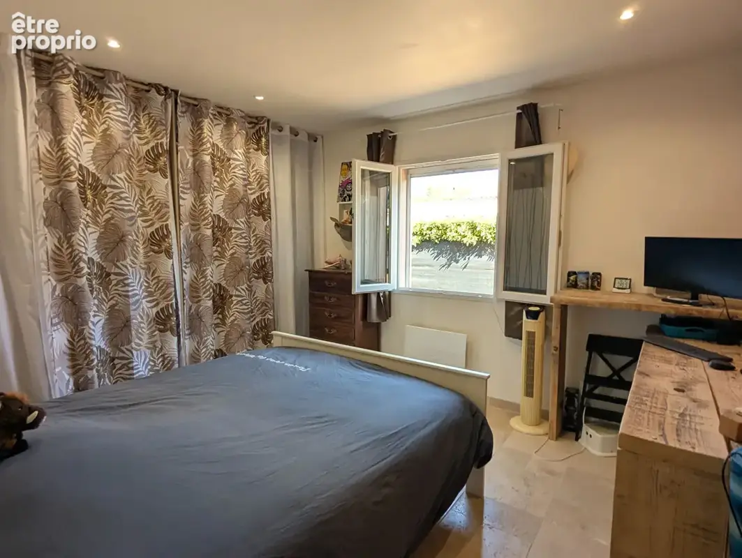 SALERNES, maison de plain-pied 115 m², 5 pièces proche commodités. - photo 6