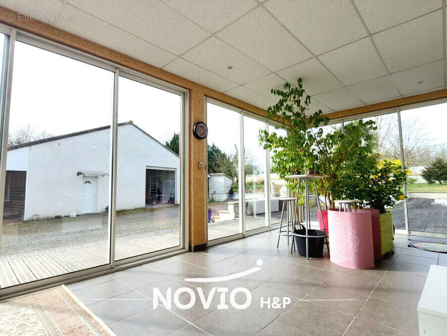 Maison à COLOMBIERS