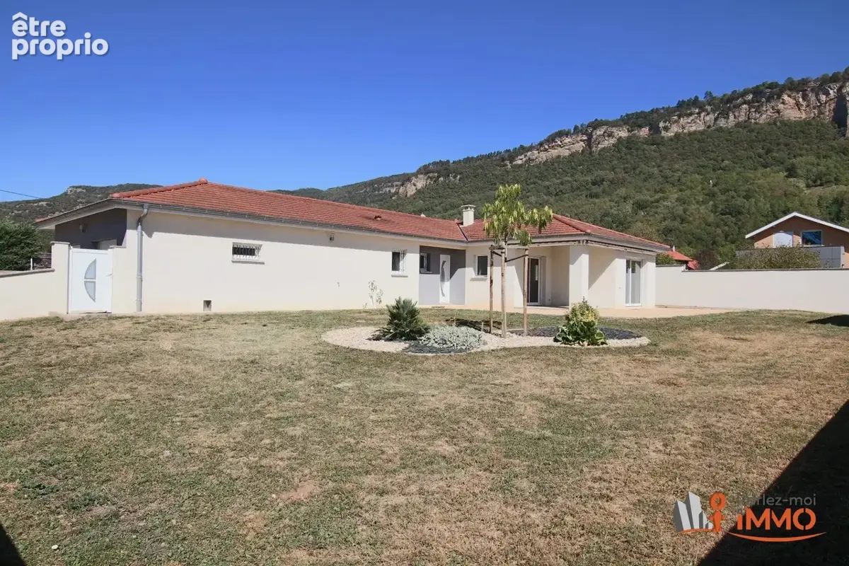 Maison à VILLEBOIS