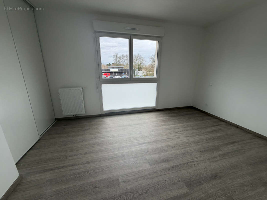 Maison à SAINT-JEAN-D'ILLAC