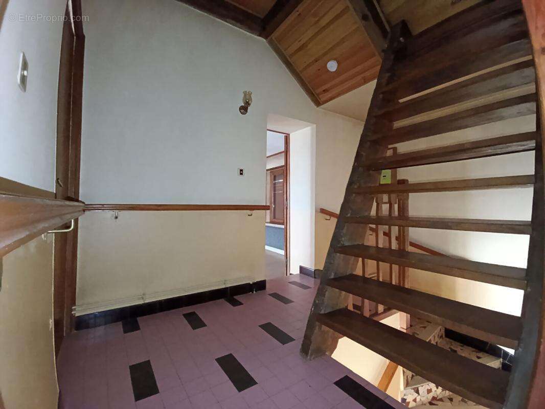 Maison à GRANDFONTAINE