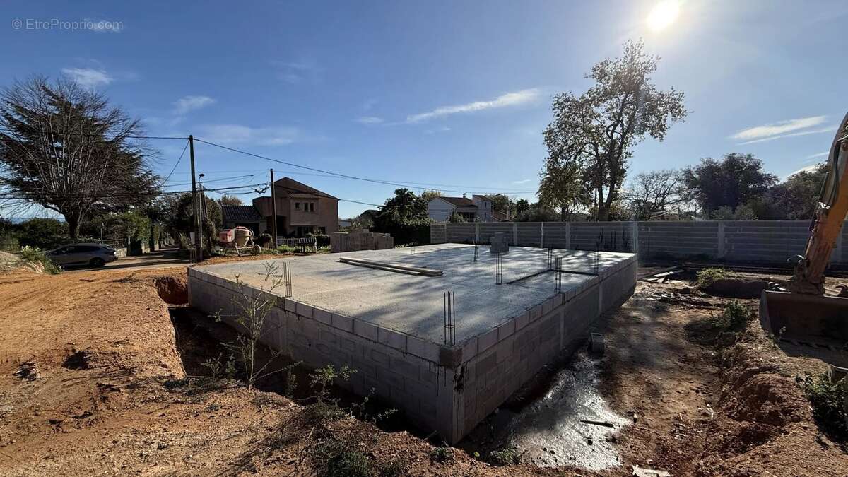 Maison à SANTA-LUCIA-DI-MORIANI