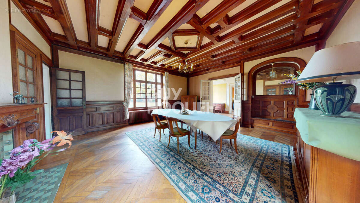 Maison à JOUE-LES-TOURS