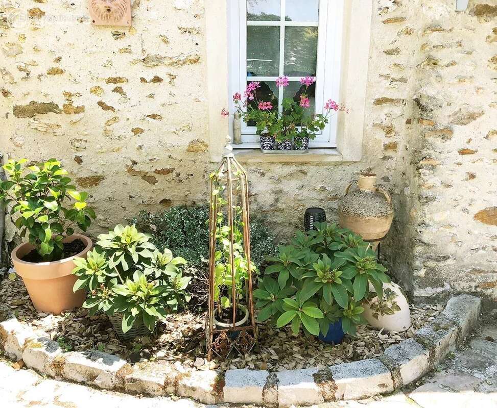 Maison à ORPHIN