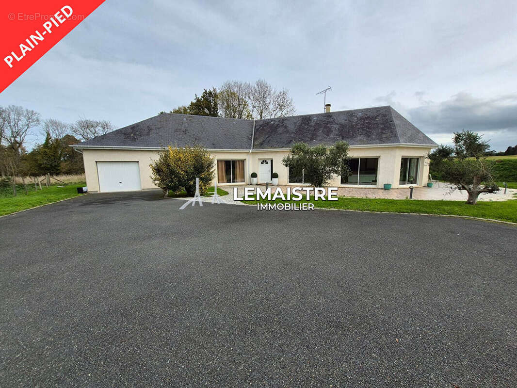 Maison à SAINT-ROMAIN-DE-COLBOSC