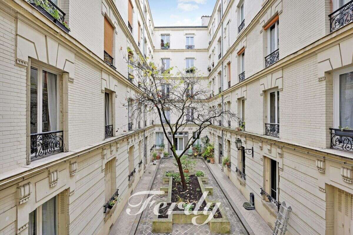 Appartement à PARIS-13E