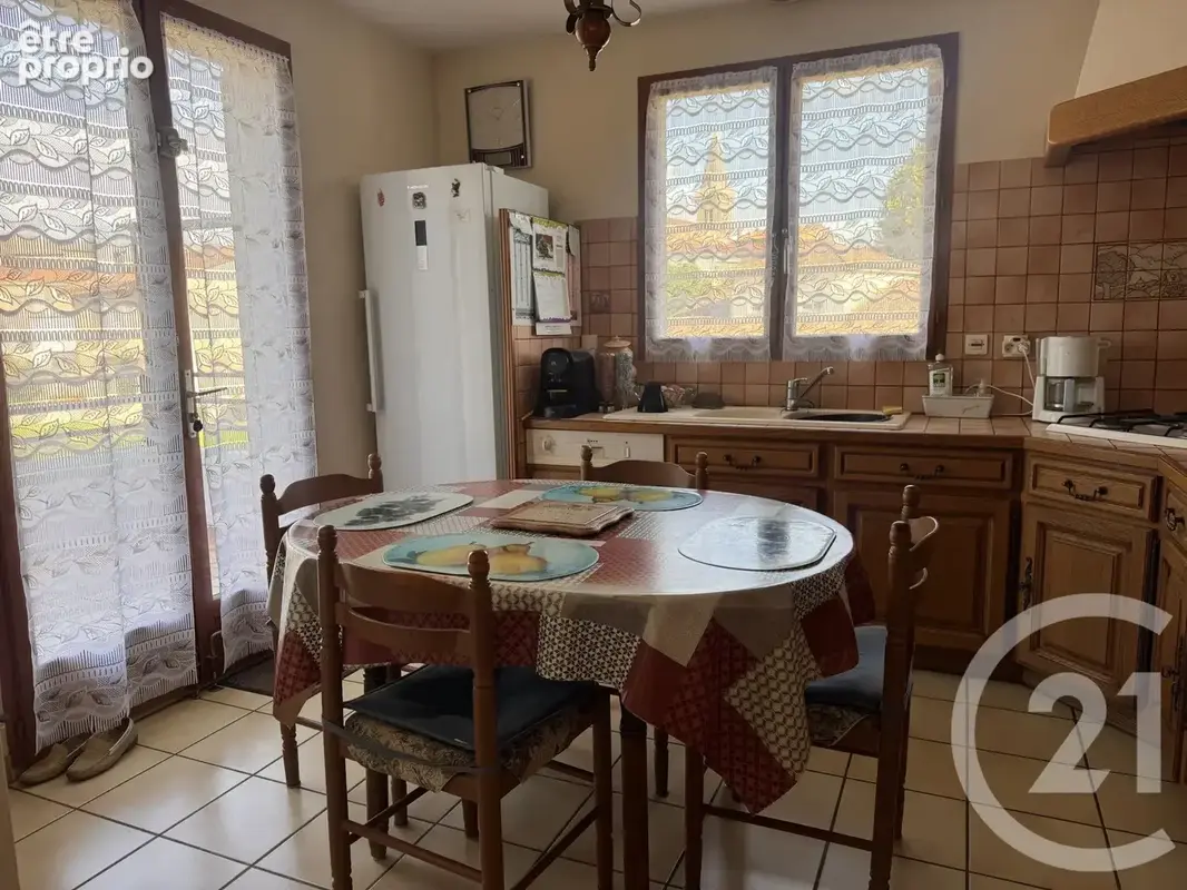 Maison 6 pièces 150 m² à vendre à Davezieux (07430) - photo 6