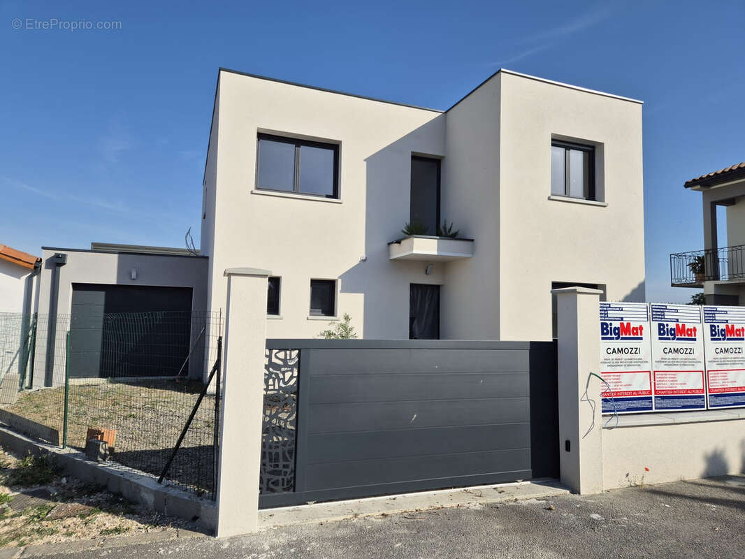 Maison à COLOMIERS