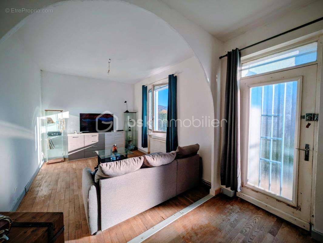 Maison individuelle  dans petit village - photo 4
