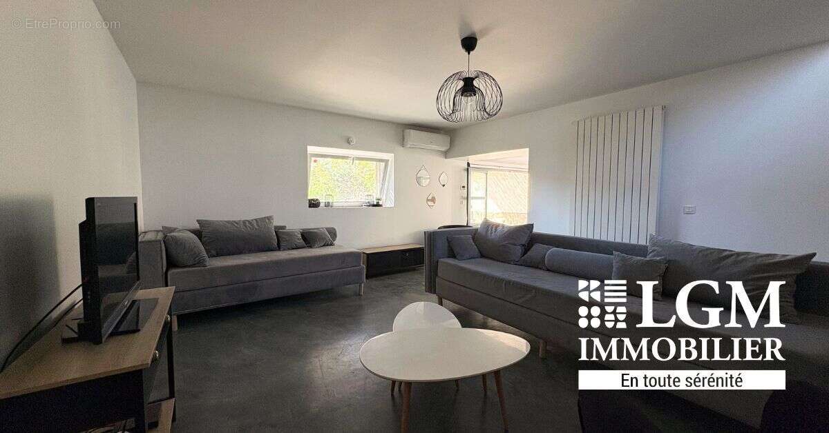 Maison à AIGUES-VIVES