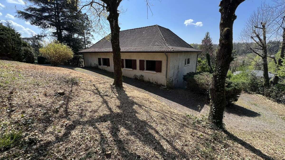 Photo 3 - Maison à CHARBONNIERES-LES-BAINS