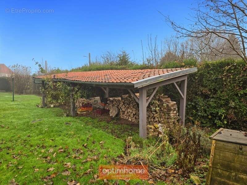 Maison à WANQUETIN