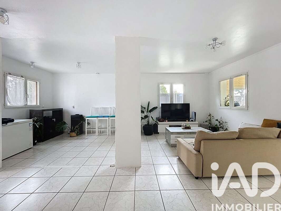 Maison 109 m² à Fenouillet  - photo 2
