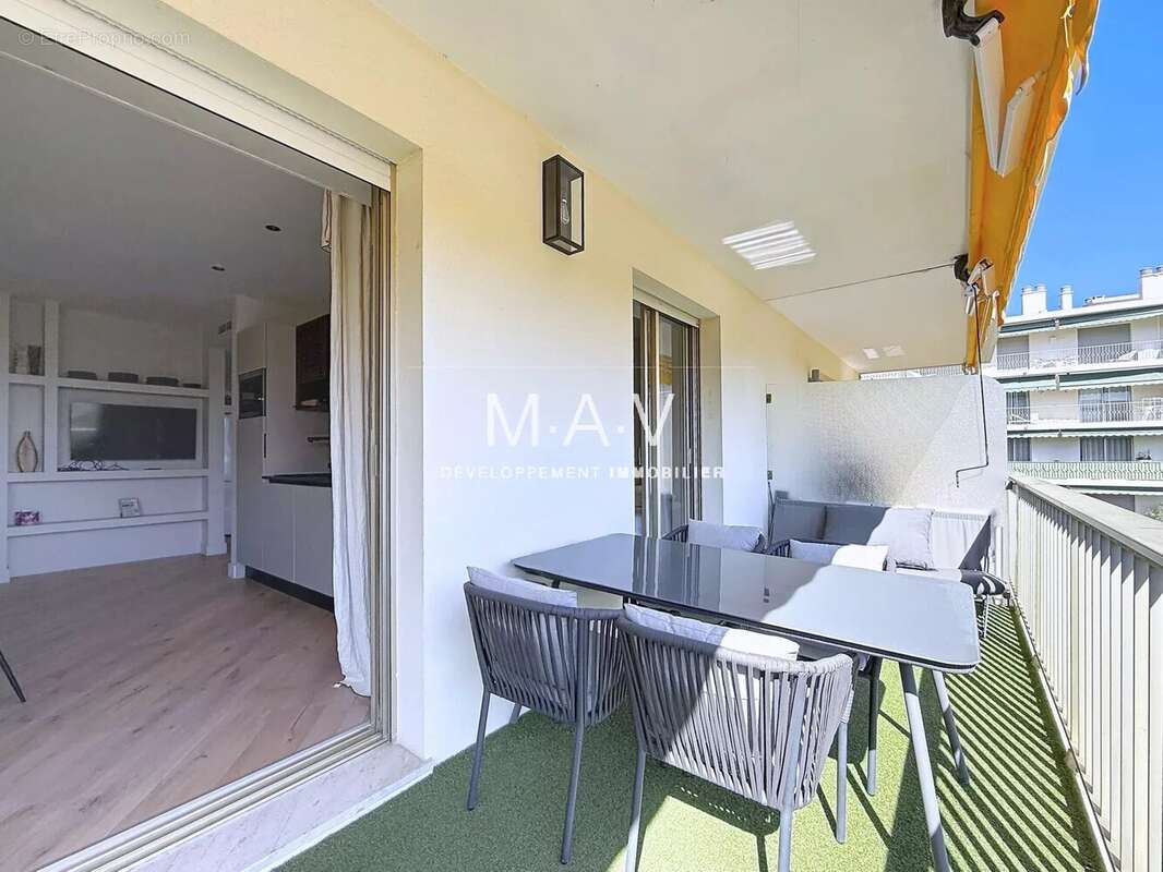 Appartement à ROQUEBRUNE-CAP-MARTIN