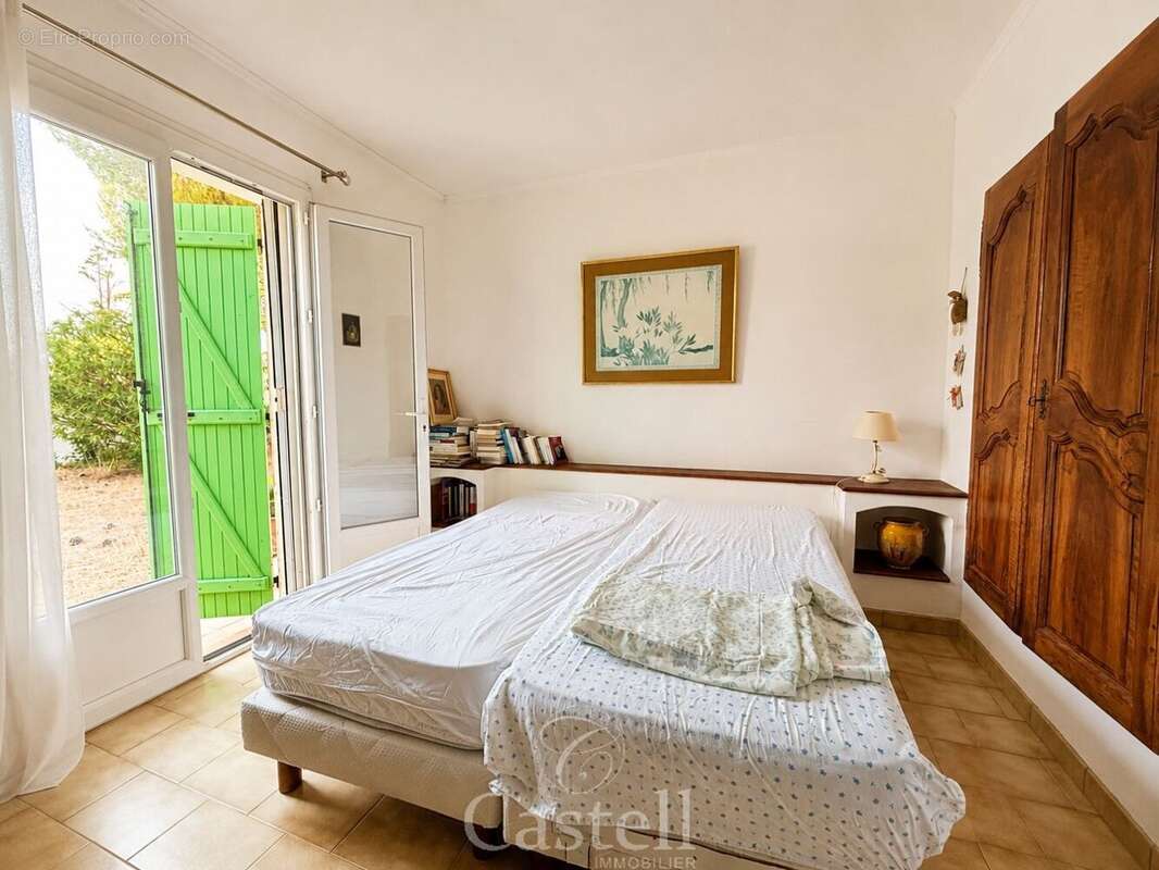 *** villa t4 de plain pied + villa t2 sur parcelle de plus de 1000 m² *** - photo 7