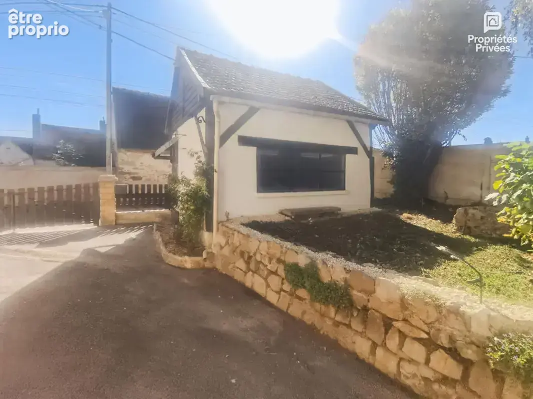 Maison  habitable de suite, deux chambres, grange, terrain, proche Nogent sur Seine - photo 2