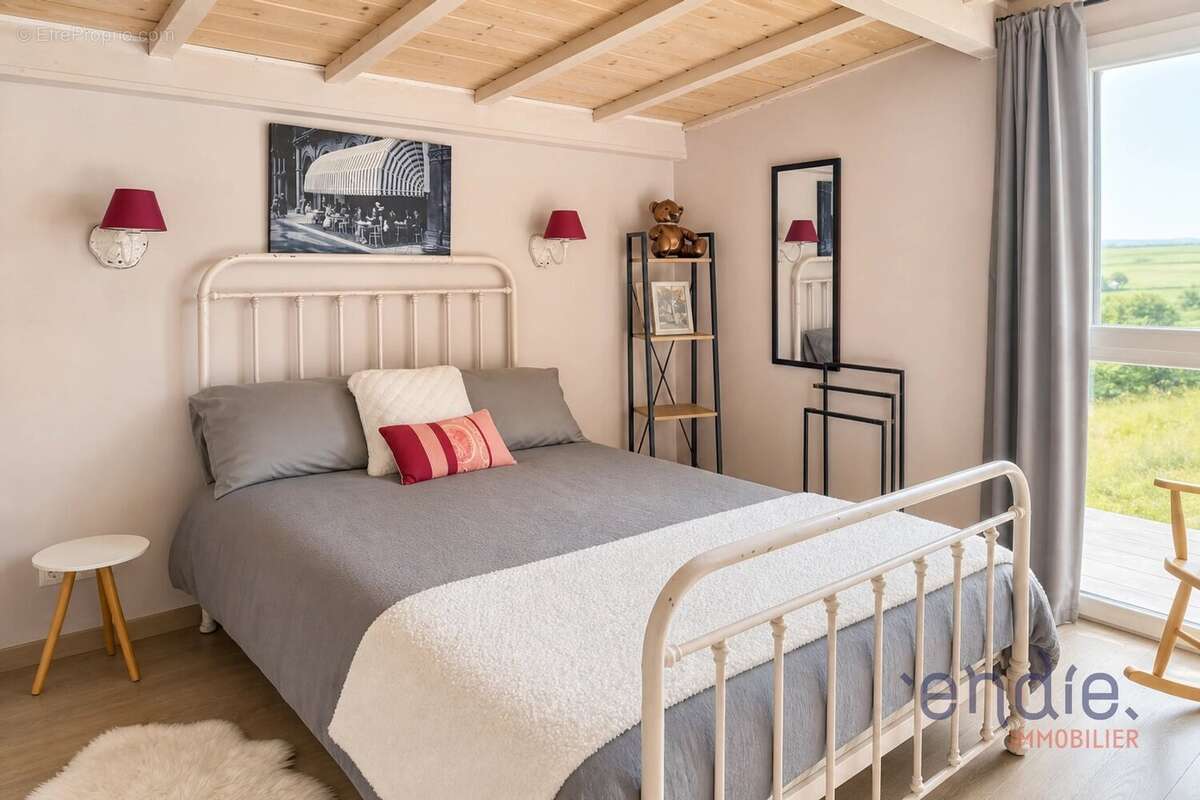 Maison 8 piéces, 200m2 avec Gite indépendant - photo 9