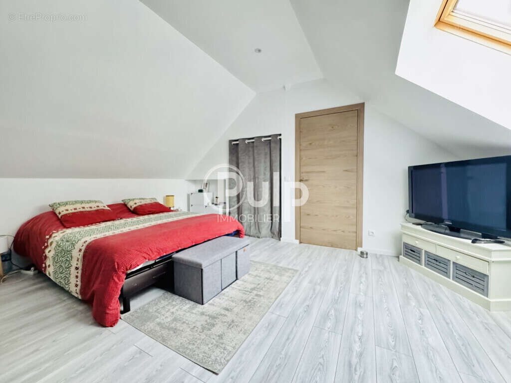 Maison à ECOUST-SAINT-MEIN