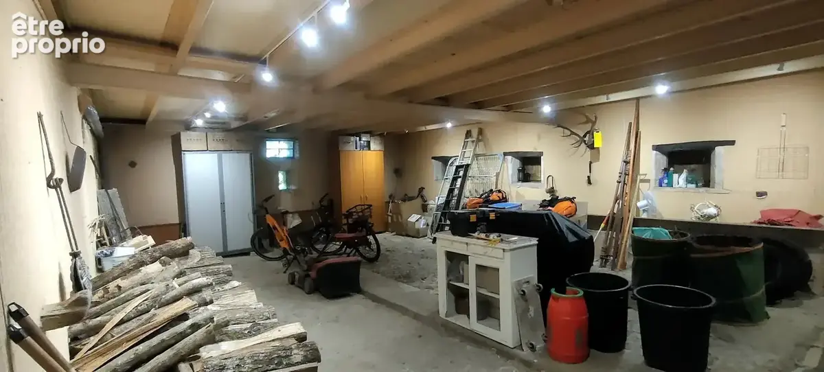 AUTHENTIQUE !!! Grande et belle maison en pierre dans un cadre préservé - photo 36