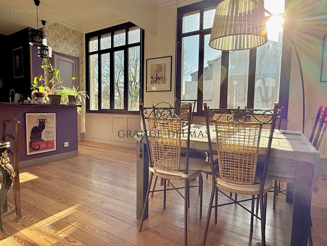 Appartement à BORDEAUX