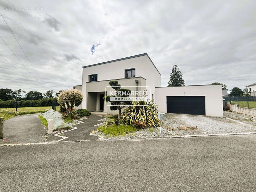 Maison à SAINT-M'HERVE