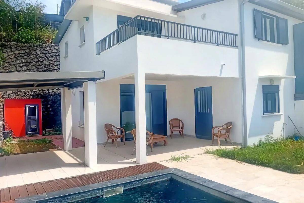 Maison à SAINT-PIERRE