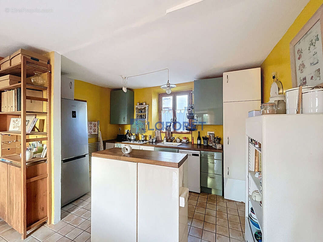 Appartement à SAINT-GERMAIN-LES-CORBEIL