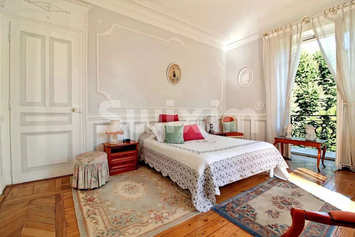 Appartement à AIX-LES-BAINS