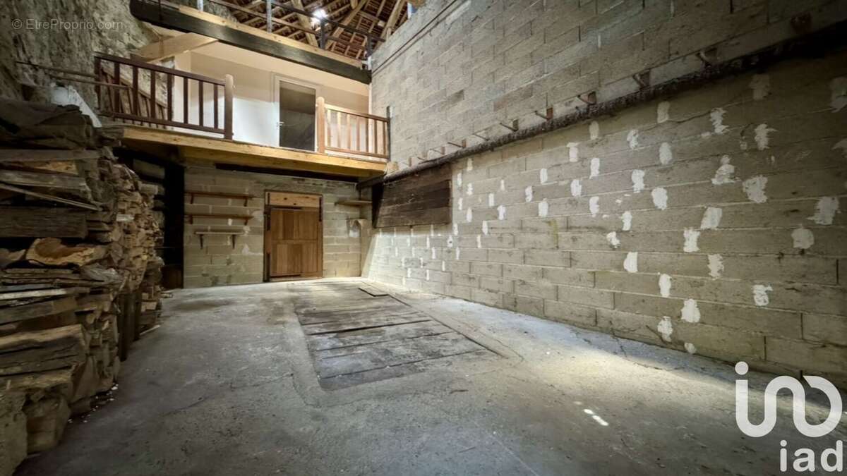 Maison 178 m² à Senuc  - photo 9
