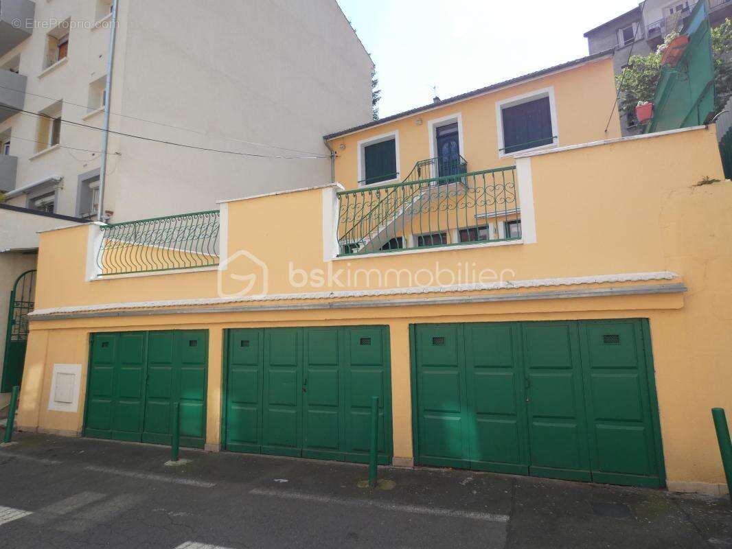 Maison à SAINT-ETIENNE