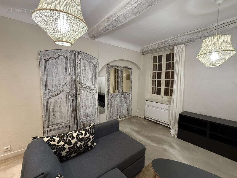 Appartement à SAINT-TROPEZ