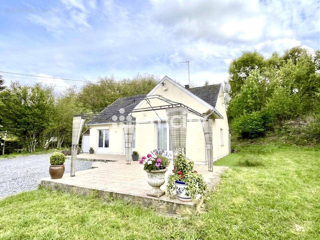 Maison à CIRY-SALSOGNE