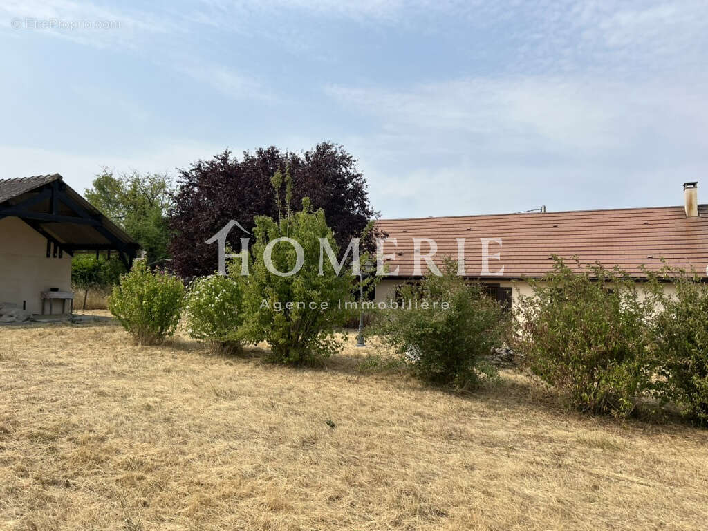 Pavillon de plain-pied avec trois chambres d'une superficie de 114m2 - photo 22