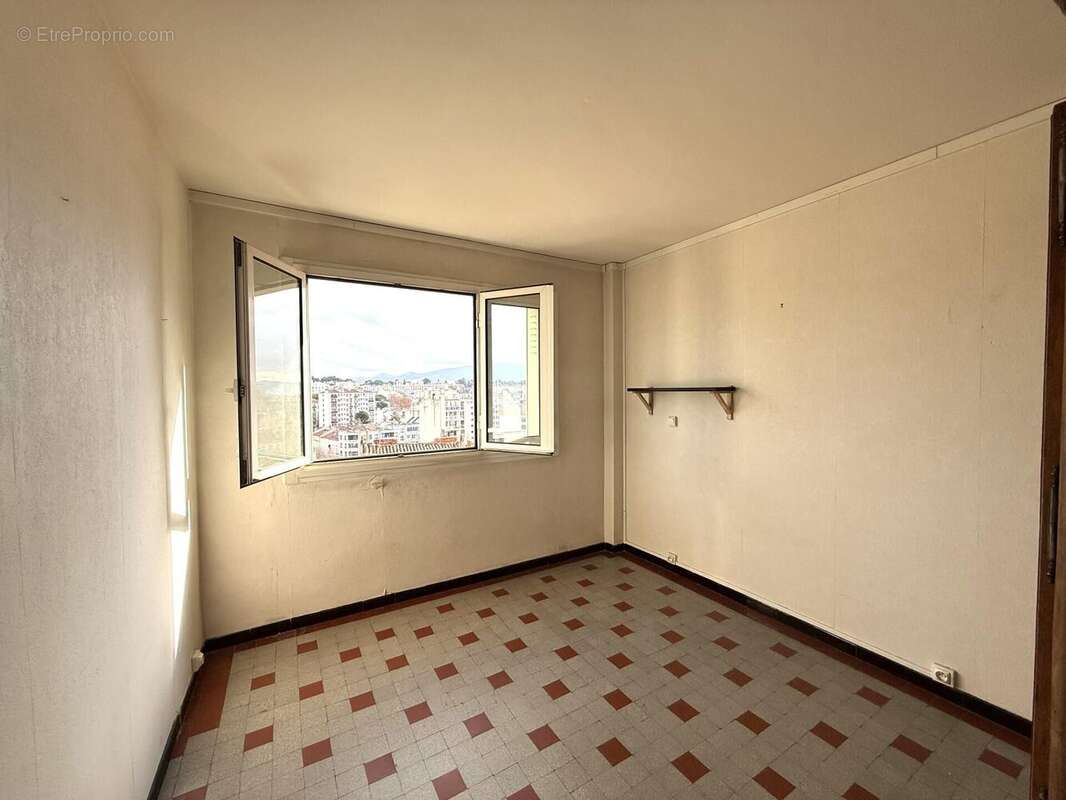 Photo 5 - Appartement à MARSEILLE-4E