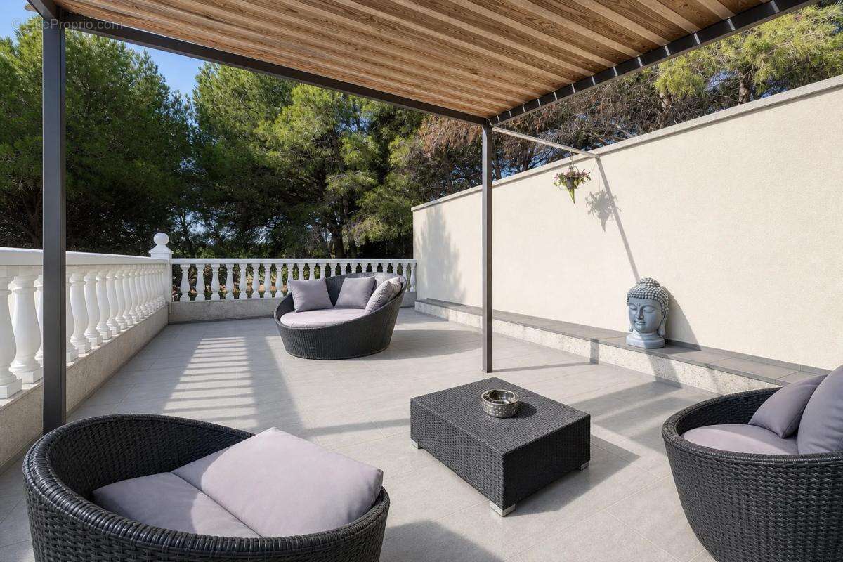 Maison à BAGES