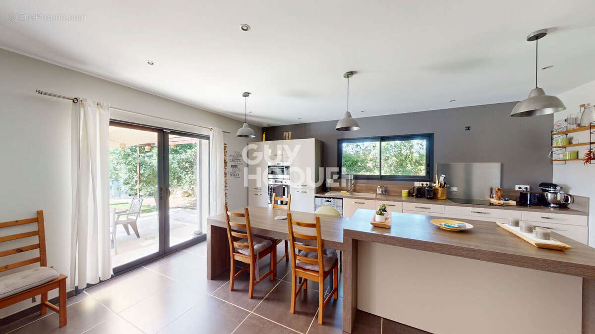 Maison d'exception de plain-pied à vendre à Connaux - photo 6