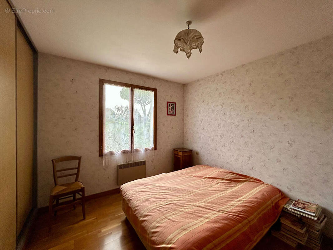 Maison à SAINTE-NEOMAYE