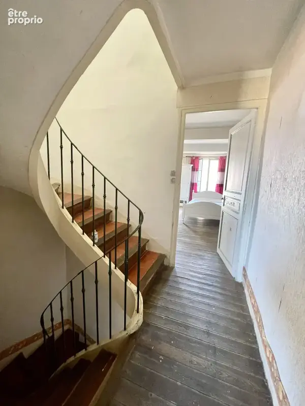 Maison de village avec combles et terrasse en plein centre de Corbère Les Cabanes, 66130. - photo 2