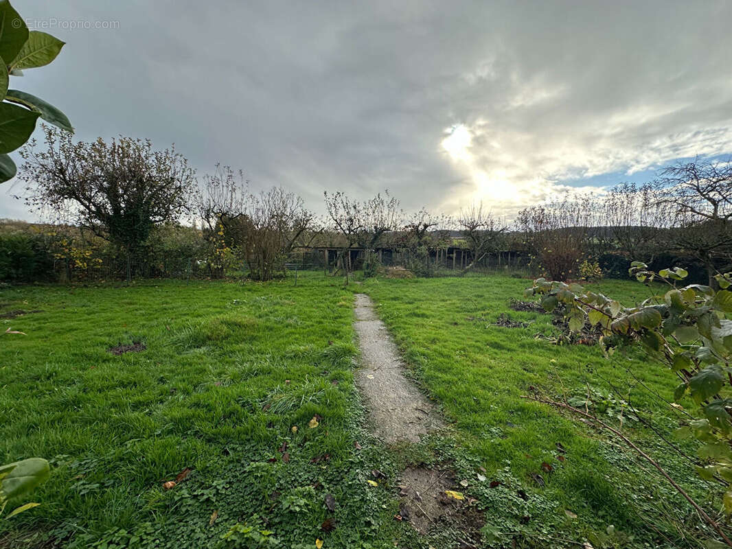 Maison à SAINT-AUBIN-EN-BRAY