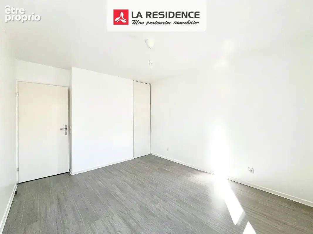 Appartement 66 m² à Saint-Ouen-L'aumone  - photo 9