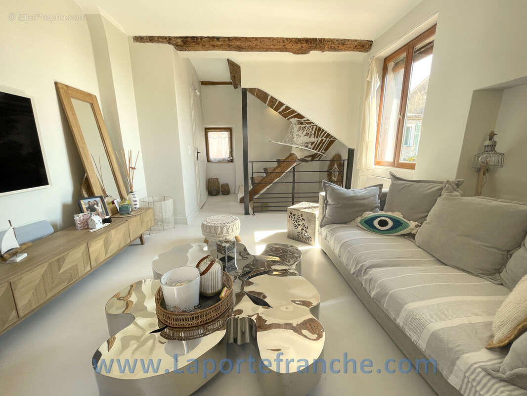 Maison à CAGNES-SUR-MER