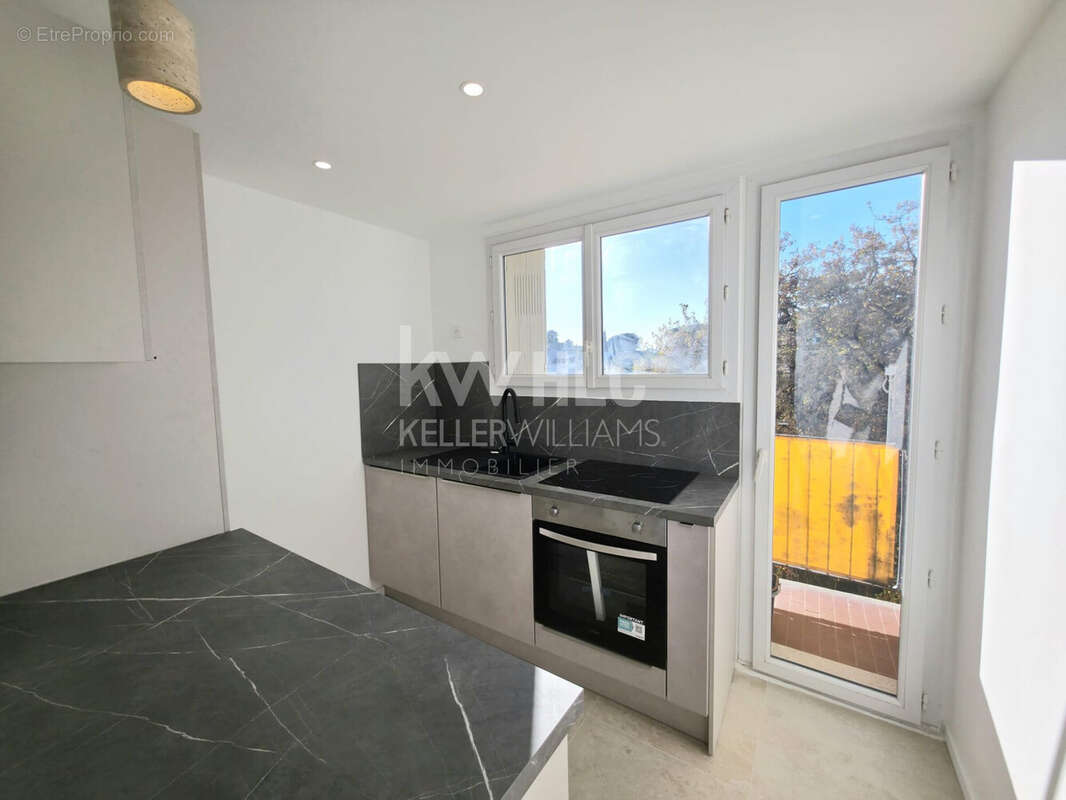 Appartement à LE CANNET