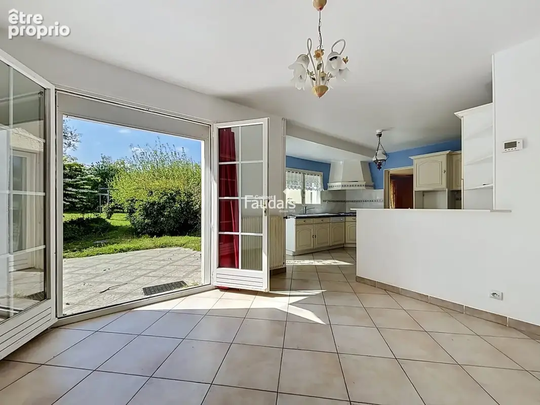 Maison 7 pièces 160 m² à vendre à Lithaire (50250) - photo 4